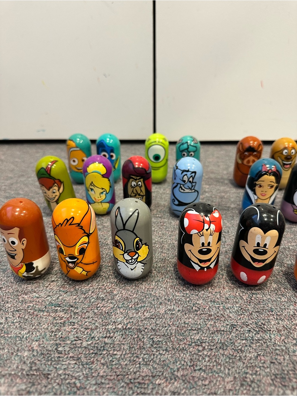 Vintage 2005/2006 Kellogg’s Toys x Disney Wobblers Beanz Lot of 21 Characters - Picture 6 of 9